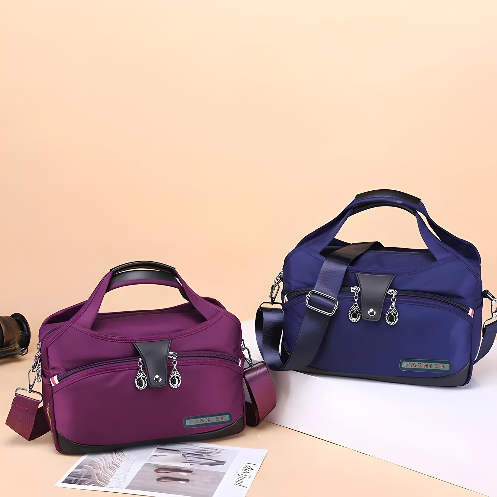 JETTIQ™ | Lightweight Messenger Bag
