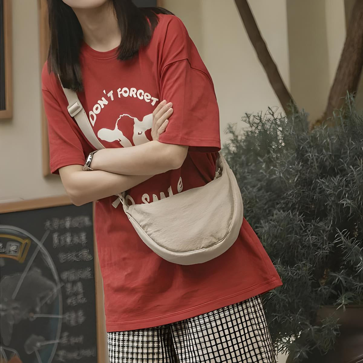 JETTIQ™ | Dumpling Crossbody Bag