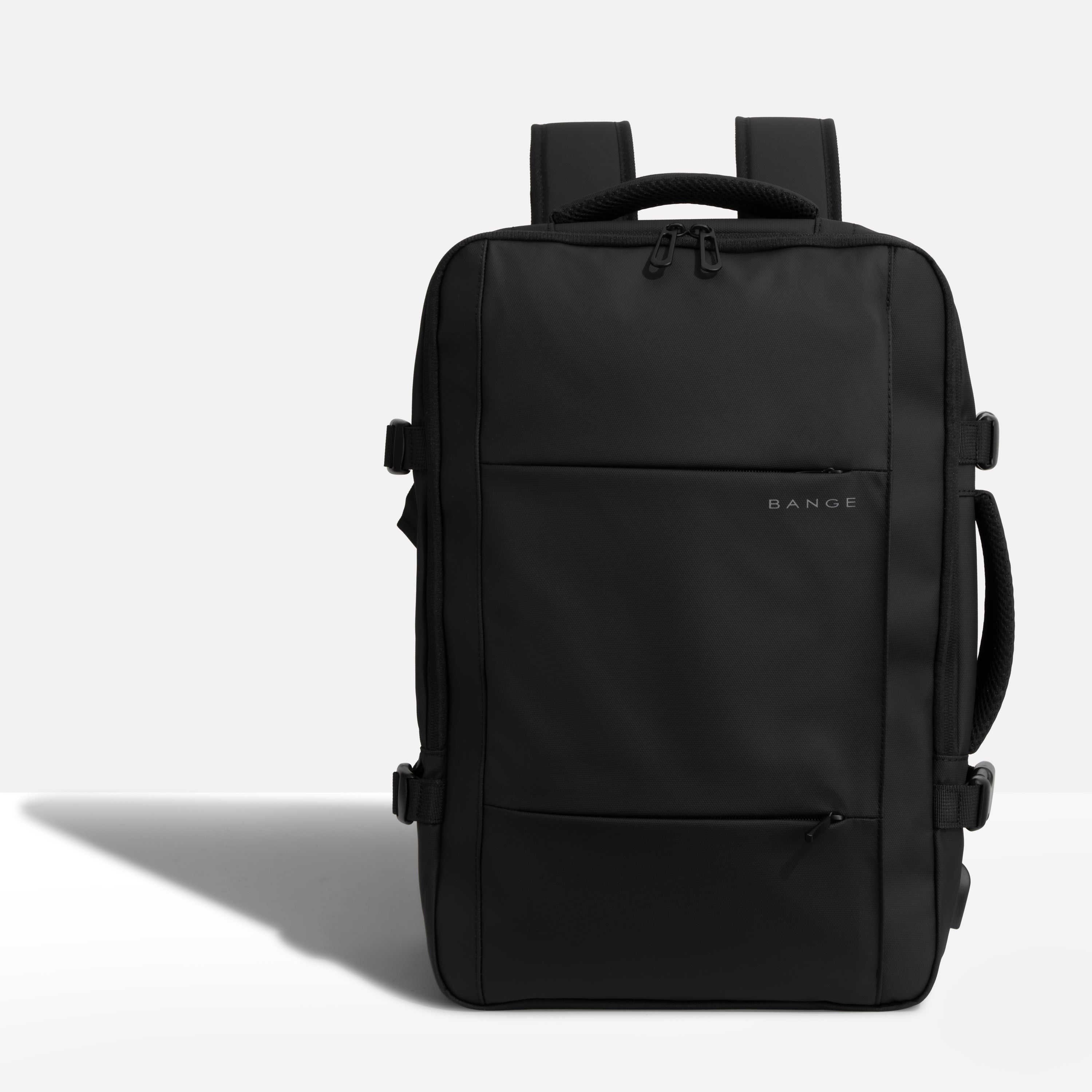 JETTIQ™ |  Business Travel Backpack