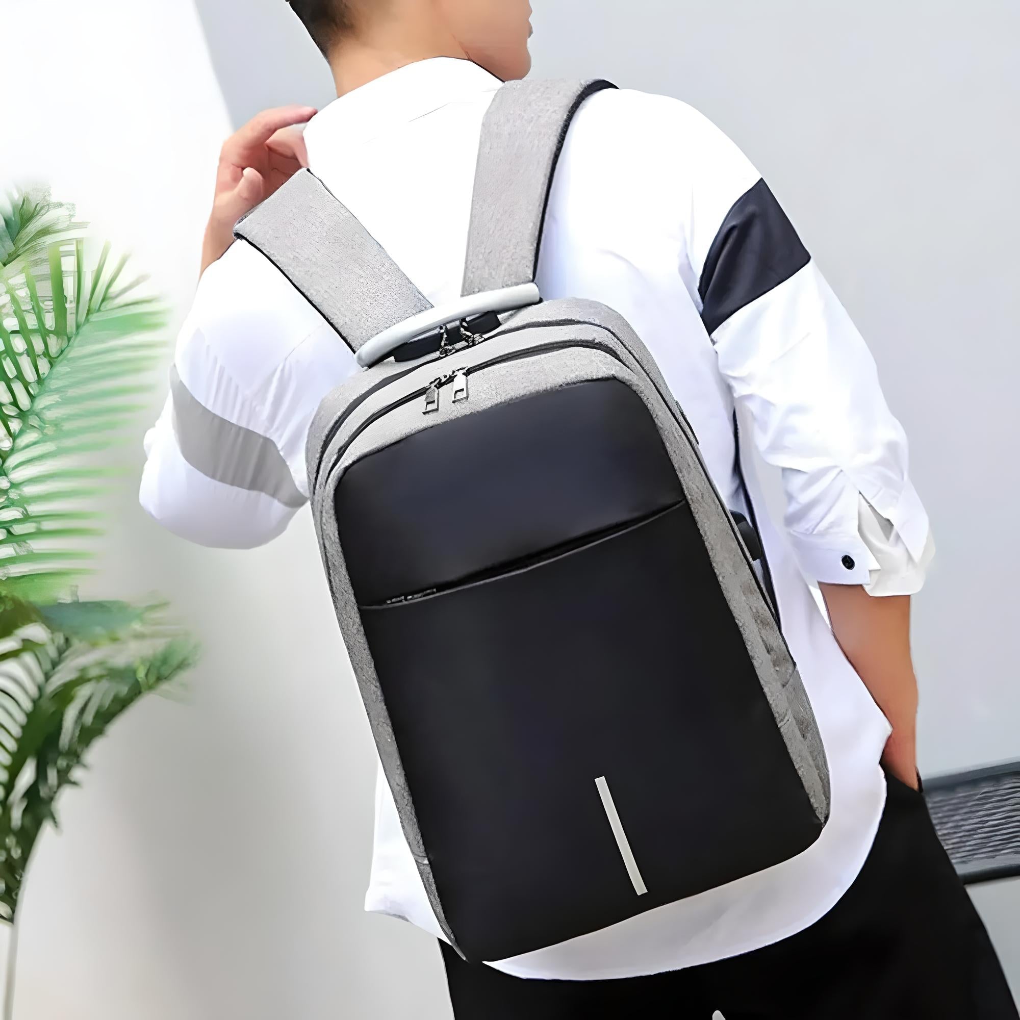 JETTIQ™ | Sleek Anti-Theft Backpack