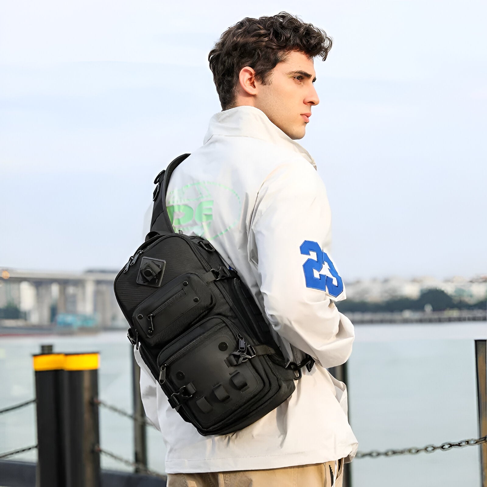 JETTIQ™ | SecureStride Large Anti-Theft Crossbody Bag